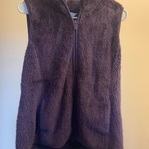 Ladies sweater vest